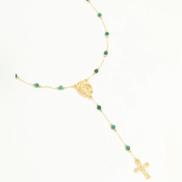 Jewelry - Elegant Gold and Green Beaded Necklace